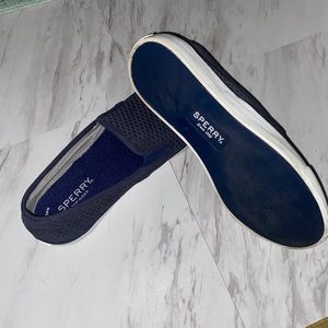LIKE NEW - Sperry slide on shoes